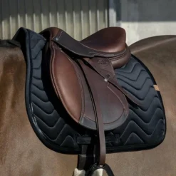 Equithème - Tapis de selle Glossy noir