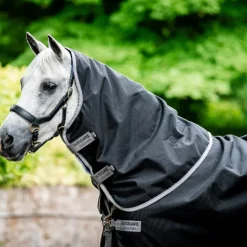 Horseware - Couverture d'extérieur Amigo Bravo Plus Turnout noir/ titanium grey/ argent 100g