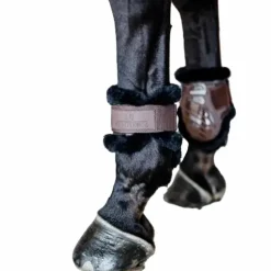 Kentucky Horsewear - Protège-boulets jeunes chevaux mouton vegan marron mouton noir
