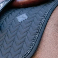 Kentucky Horsewear - Tapis de selle Metal Chain noir