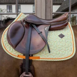 Kentucky Horsewear - Tapis de selle Velvet Printing cubes colorfull