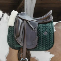 Kentucky Horsewear - Tapis de dressage Skin Friendly Velvet vert sapin