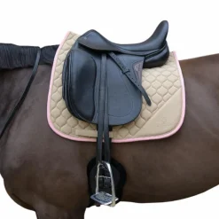 Kentucky Horsewear - Tapis de dressage Softshell Onion Quilt beige/ vieux rose