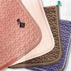 Kentucky Horsewear - Tapis de selle Velvet Pearls jumping rose tendre