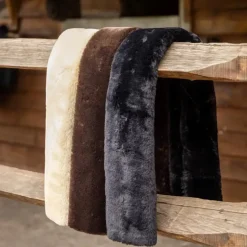 LeMieux - Housse de sangle Simuwool Breastgirth noir