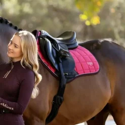 LeMieux - Tapis de selle Square Loire Classic cranberry